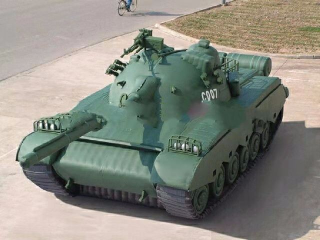浦城军用充气坦克车